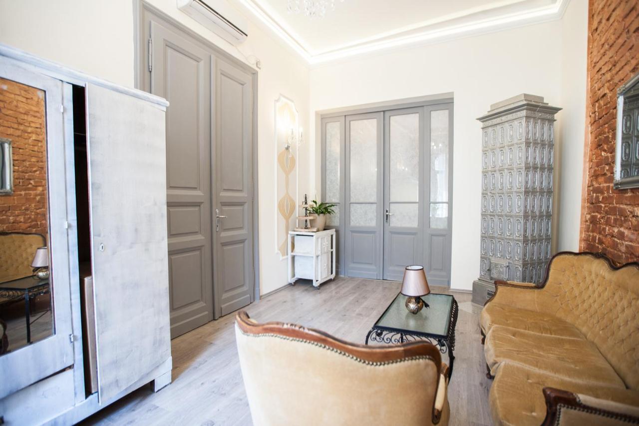 N42 By Small Apartment Budapest