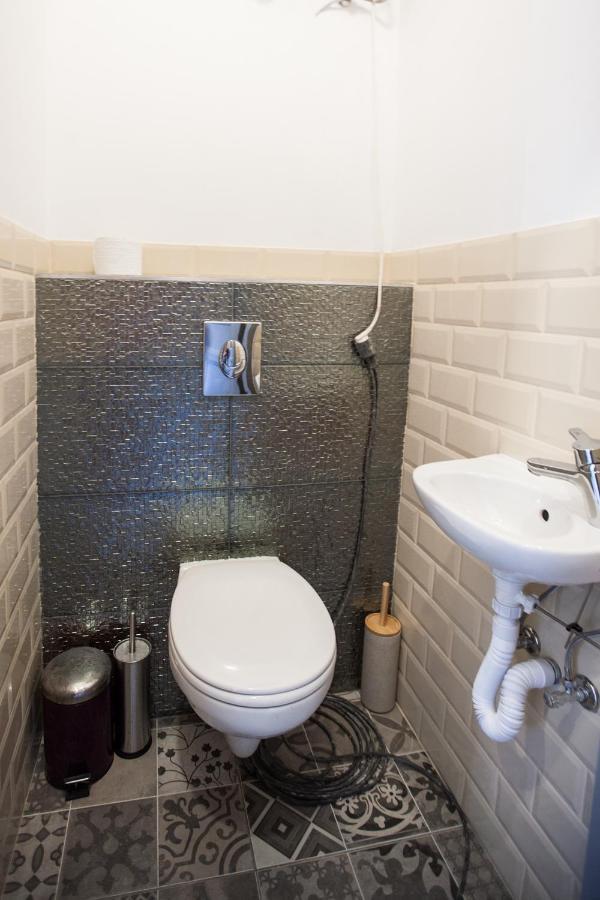 N42 By Small Apartment Budapest